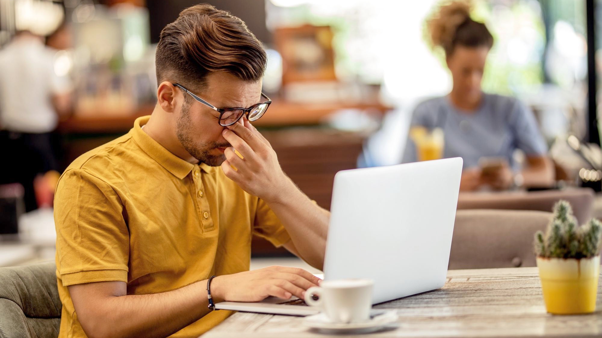 Mikronährstoffe bei digitaler Augenbelastung